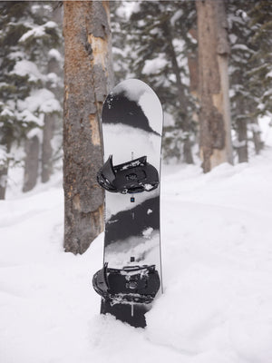 
                  
                    Load image into Gallery viewer, BURTON FAMILY TREE ALEKESAM CAMBER SNOWBOARD - 2025 SNOWBOARDS
                  
                