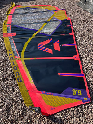 
                  
                    Load image into Gallery viewer, 2024 Duotone E Pace 6.6 m2 Used windsurfing sails
                  
                