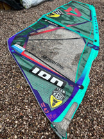 2023 Duotone Super Hero 4.7 m2 Used windsurfing sails