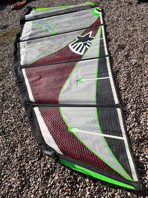 
                  
                    Load image into Gallery viewer, 2015 Ezzy Lion 6.0 m2 Used windsurfing sails
                  
                