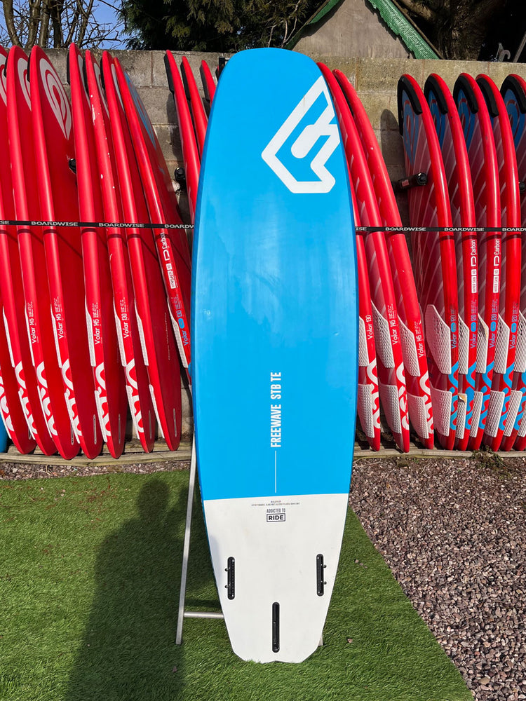 2018 Fanatic Freewave STB Team Edition 95 Used windsurfing boards