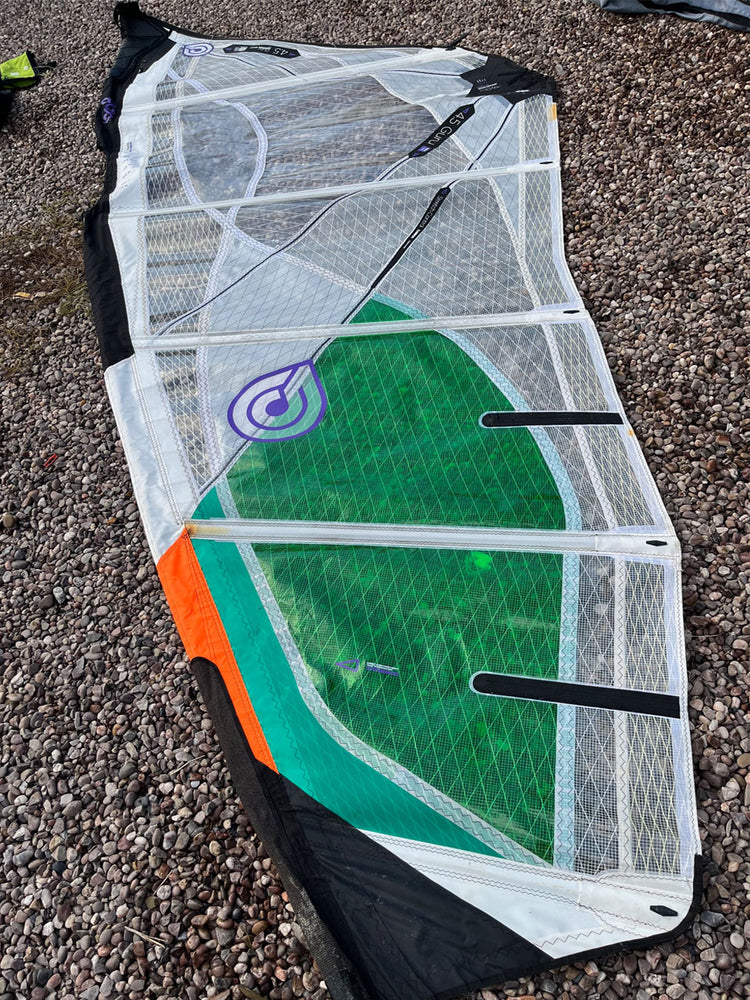 2013 Goya Guru 4.5 m2 Used windsurfing sails