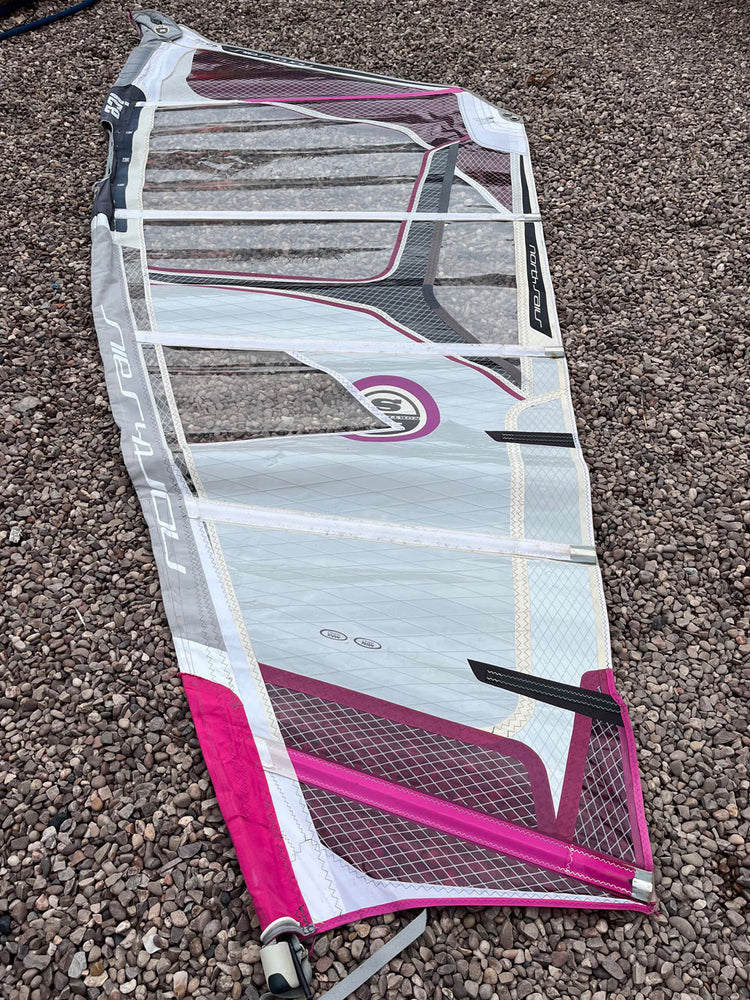 2009 North Ice 4.2 m2 Used windsurfing sails