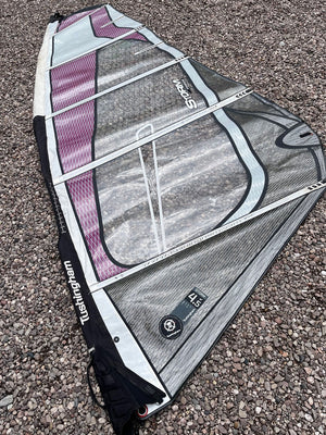 
                  
                    Load image into Gallery viewer, 2012 Tushingham Storm Force 4.5 m2 Used windsurfing sails
                  
                